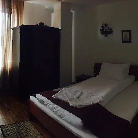 Casa Vlahilor 3*