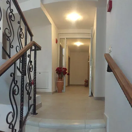 Casa Vlahilor Hotel